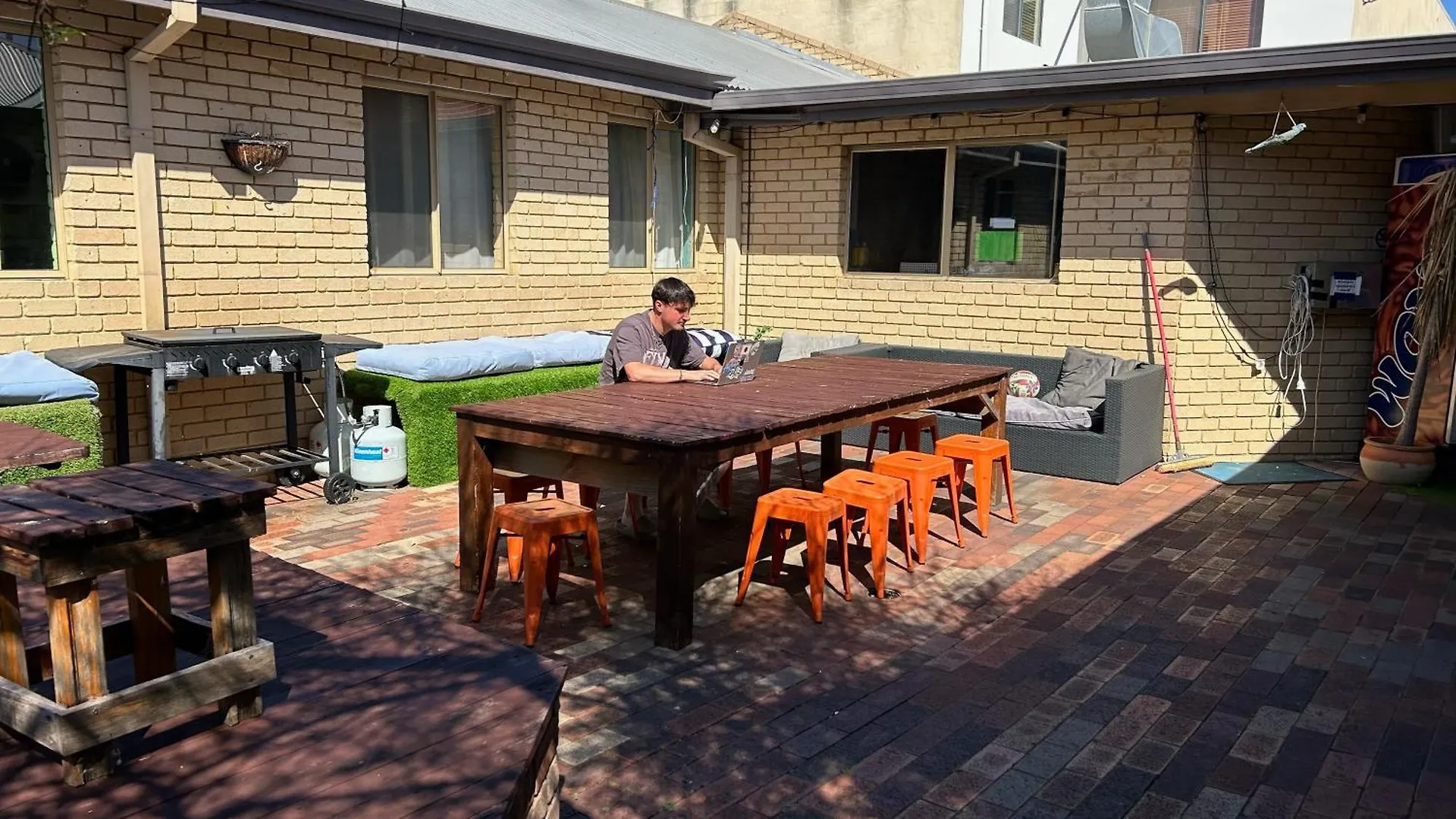 Shiralee Hostel -Note - Valid Passport Required To Check In Perth