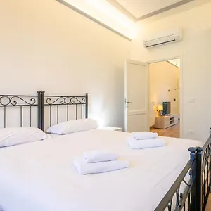 Petrarca Apartment Florence